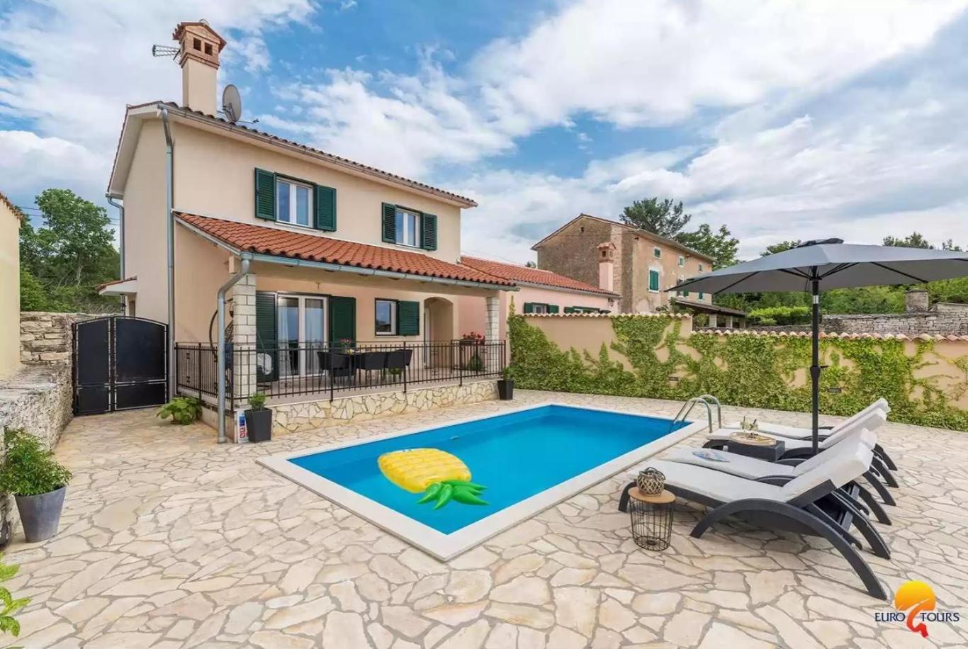 Villa Grguci Kanfanar Exterior photo